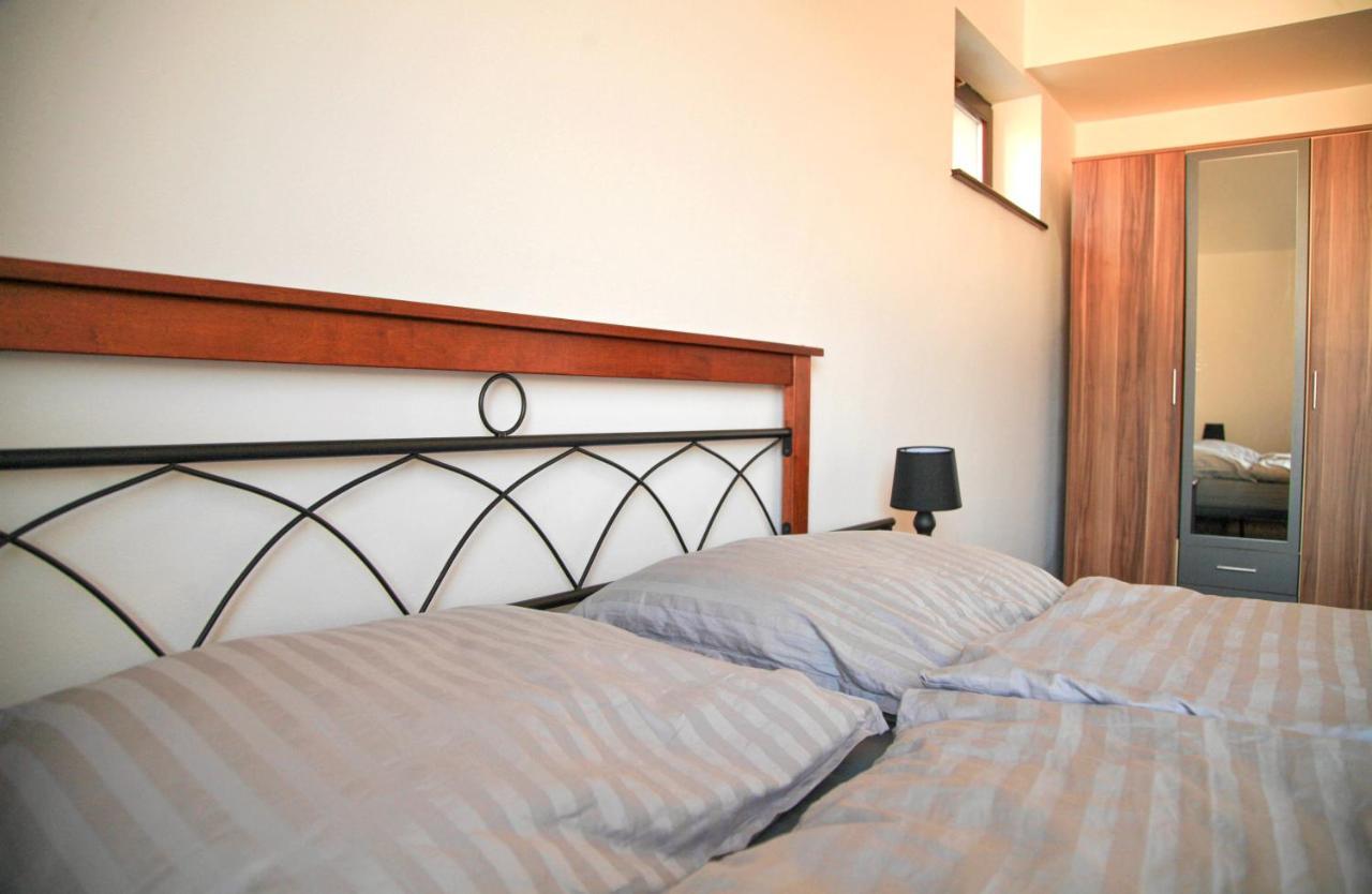 Apartment Vila Aston Vel'ka Lomnica Buitenkant foto