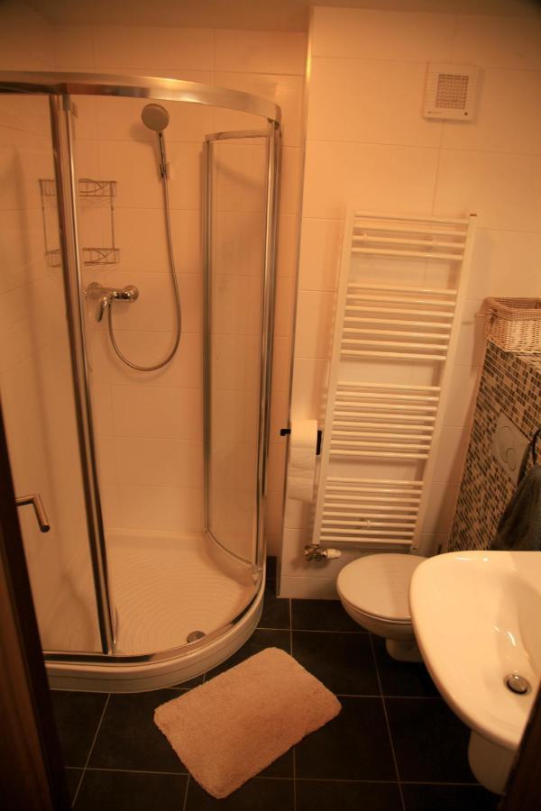 Apartment Vila Aston Vel'ka Lomnica Buitenkant foto